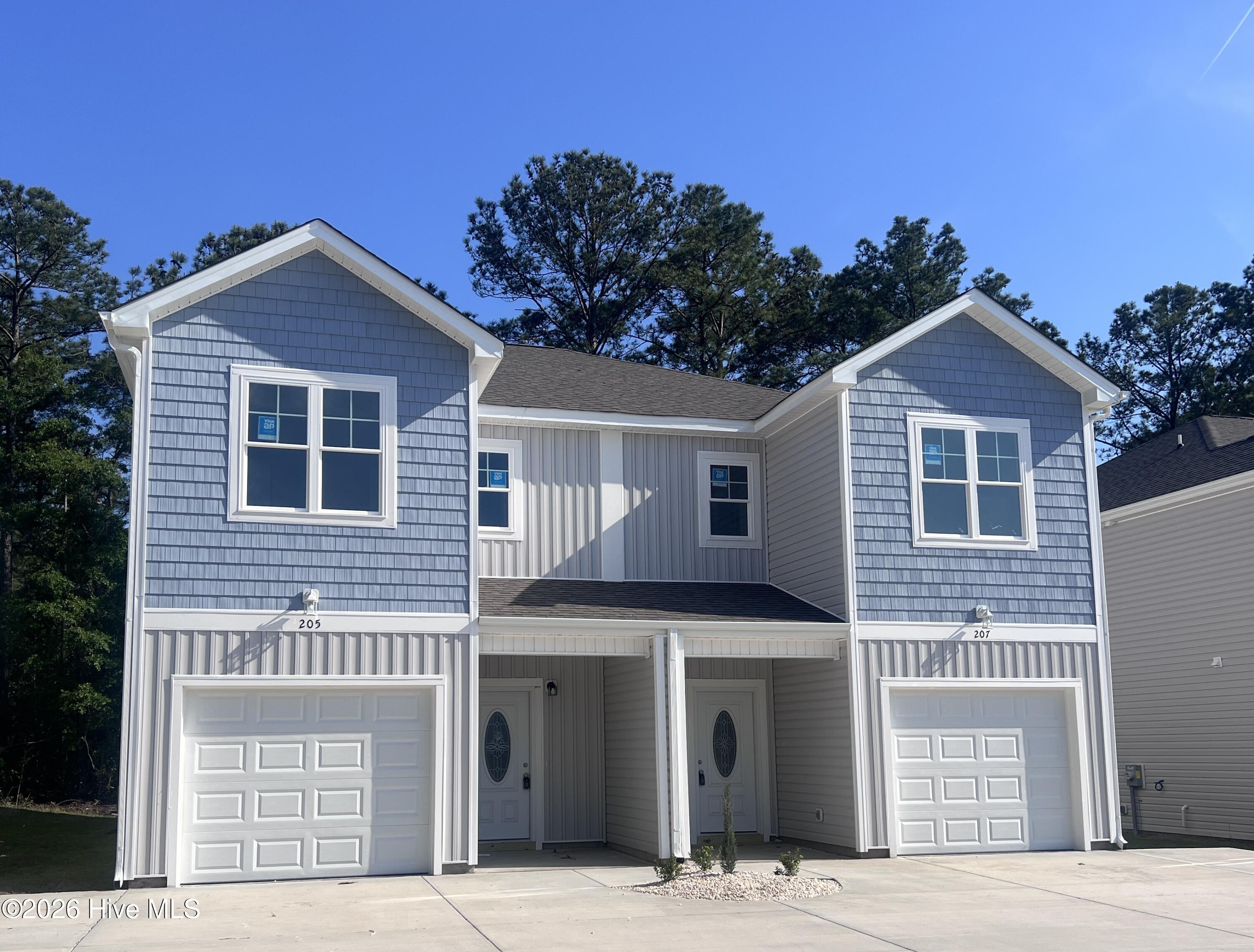 207 Holly Sands Loop Sneads Ferry, NC 28460 - Photo 2 of 45 IMG_1726