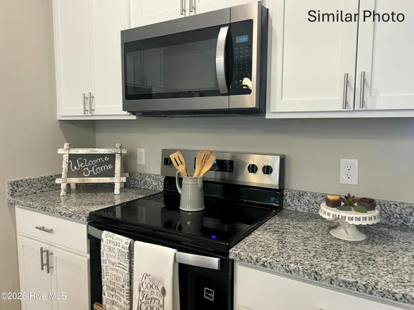 $299,600 | 207 Holly Sands Loop, Sneads Ferry, NC 28460