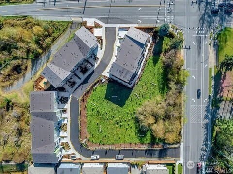 17905 35th Avenue Southeast, Unit B4 Bothell, WA 98012 - Photo 22 of 24