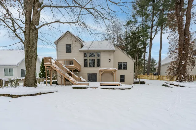 $498,000 | 4752 Forest Creek Drive, Kalamazoo, MI 49009