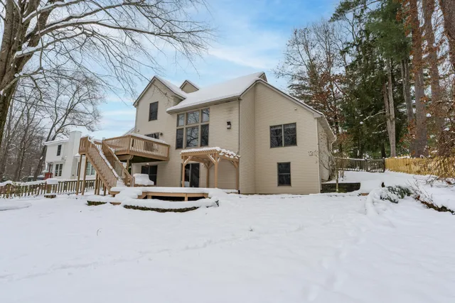 $498,000 | 4752 Forest Creek Drive, Kalamazoo, MI 49009
