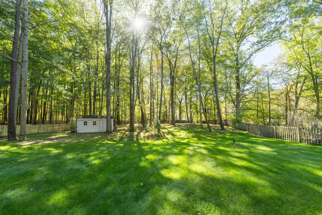 $498,000 | 4752 Forest Creek Drive, Kalamazoo, MI 49009