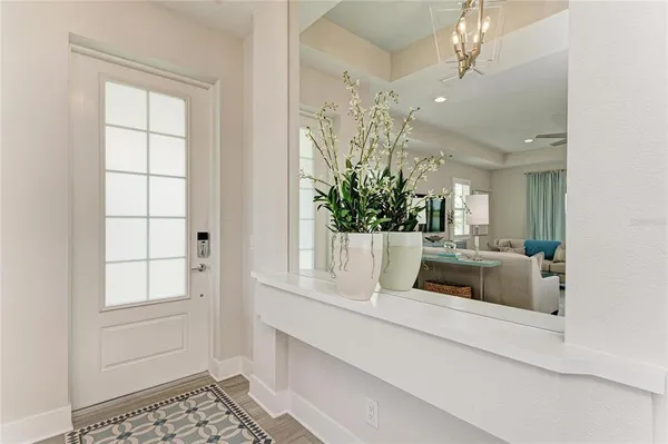 $799,999 | 1021 Crosswind Avenue, Sarasota, FL 34240