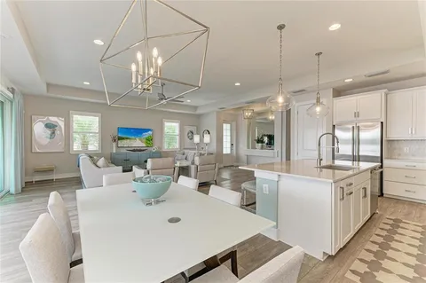 $849,000 | 1021 Crosswind Avenue, Sarasota, FL 34240