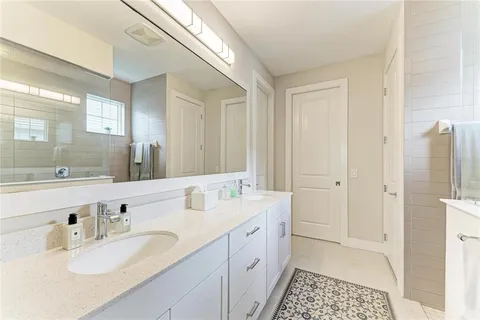 $849,000 | 1021 Crosswind Avenue, Sarasota, FL 34240