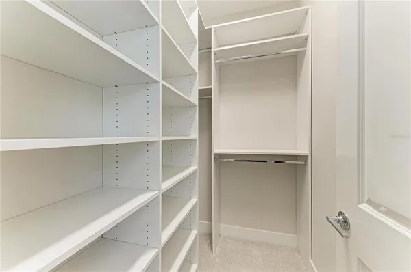 $799,999 | 1021 Crosswind Avenue, Sarasota, FL 34240