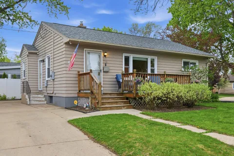 $399,900 | 713 Dempsey Road, Madison, WI 53714