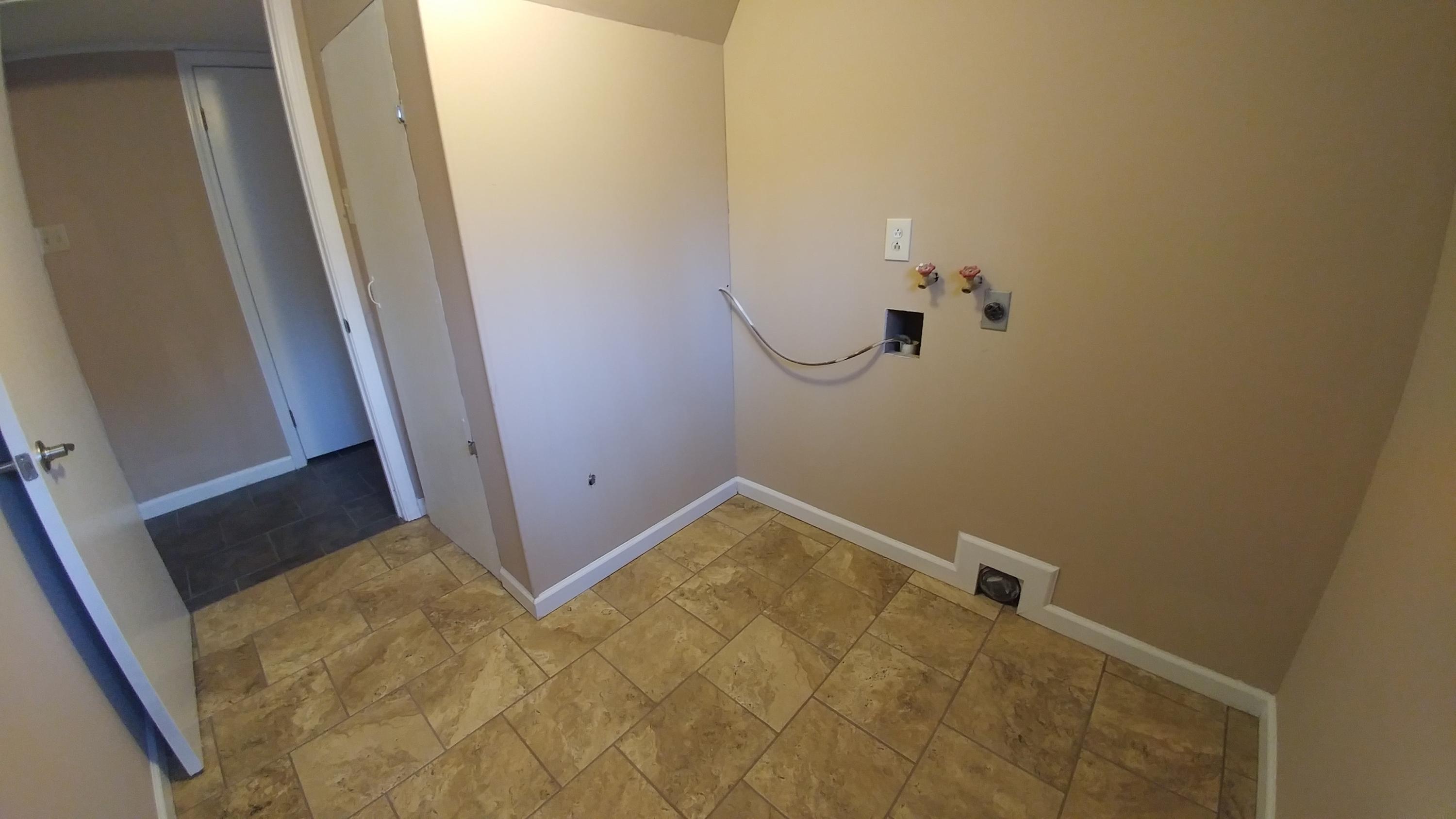 112 Mohawk Road Oak Ridge, TN 37830 - Photo 15 of 18 1215171541b