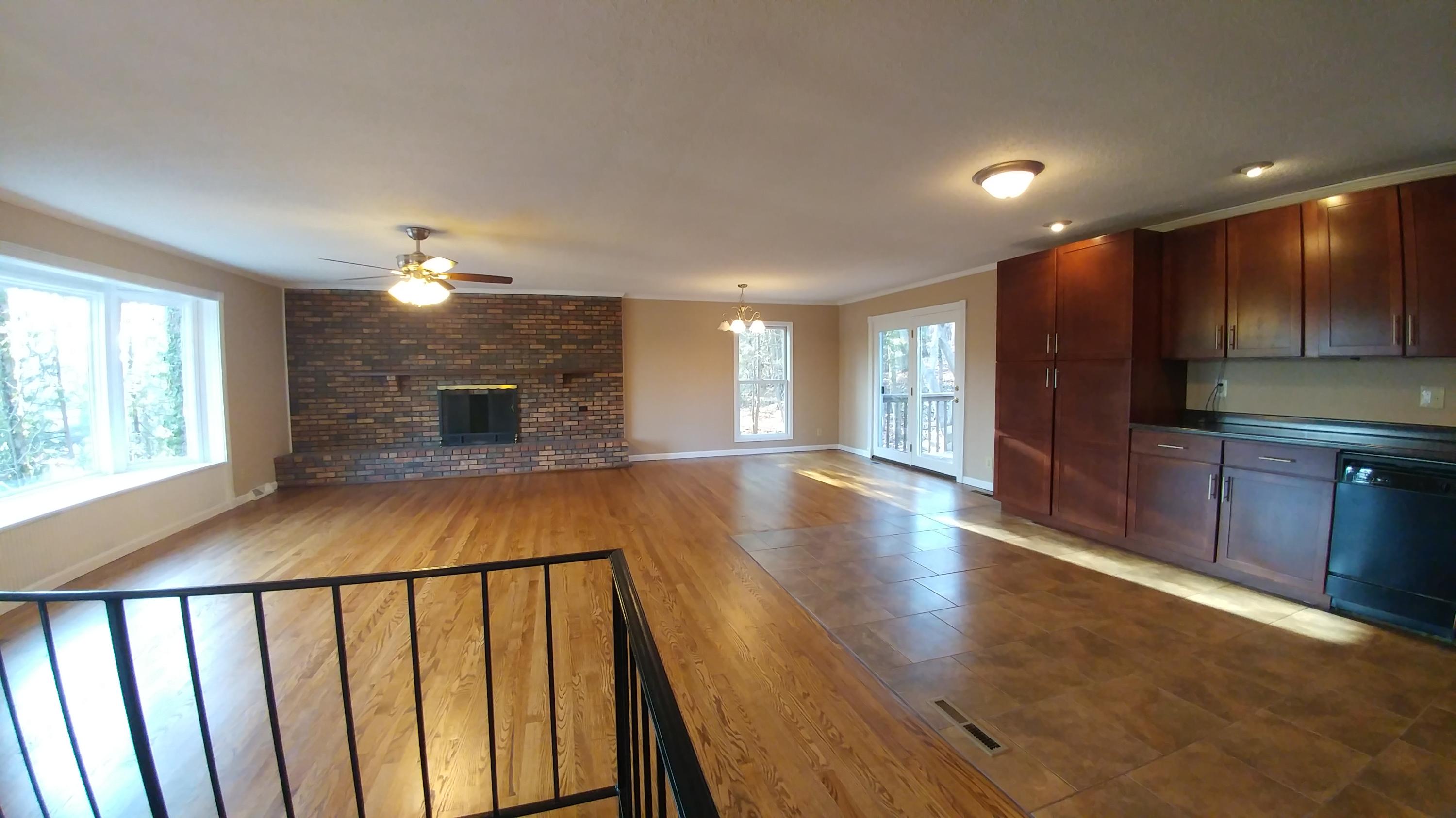 112 Mohawk Road Oak Ridge, TN 37830 - Photo 4 of 18 1215171535
