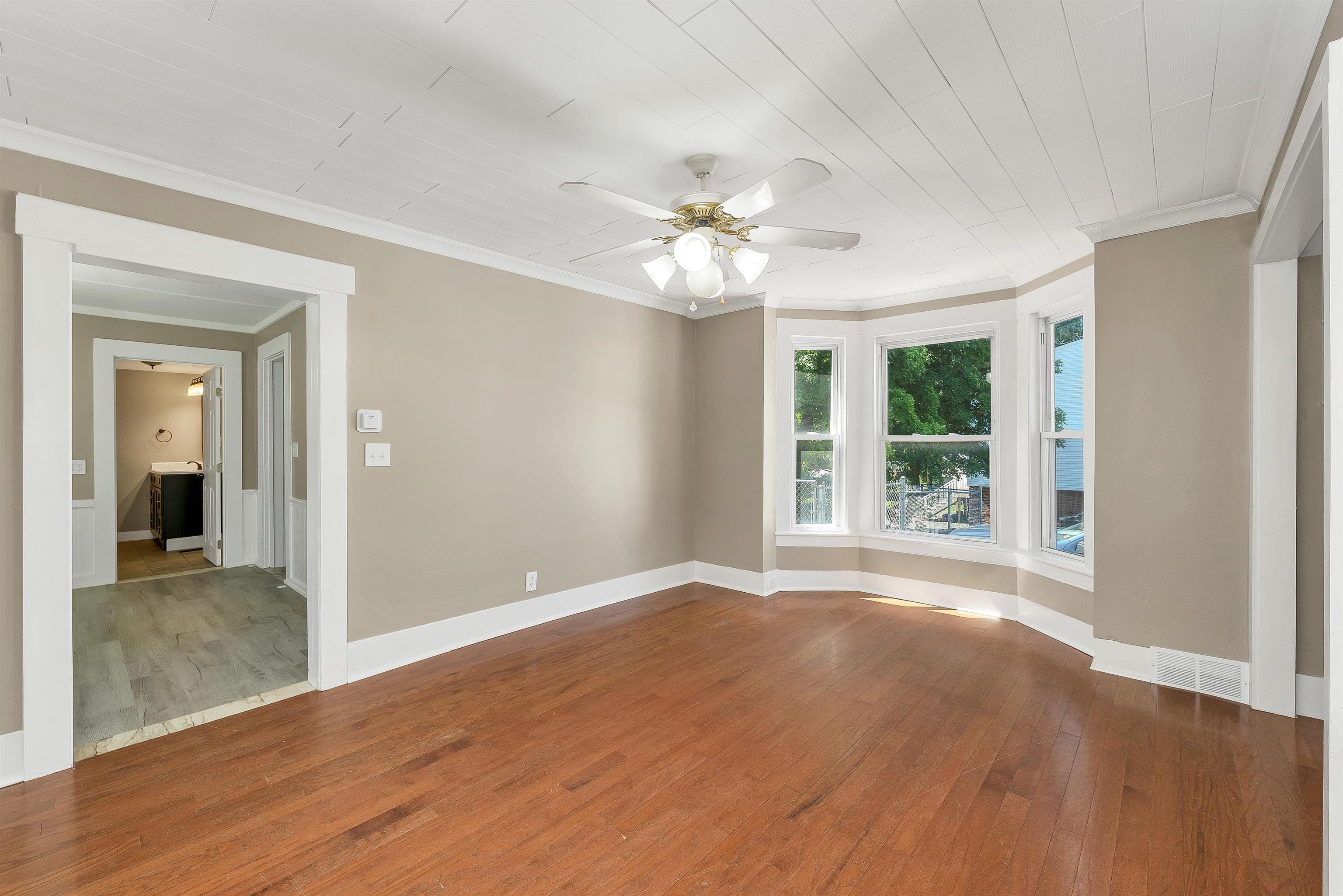 16 Brook Street Derry, NH 03038 - Photo 29 of 60