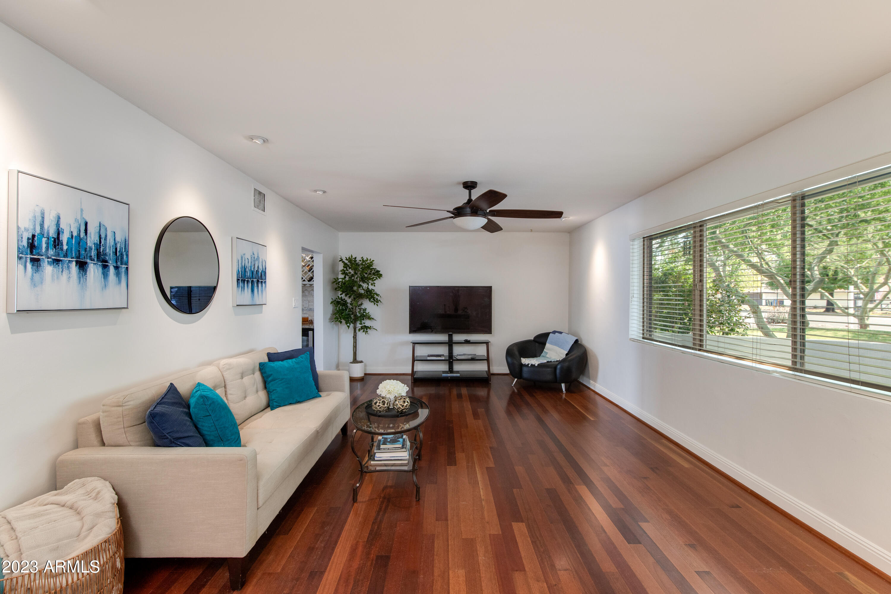 5020 East Osborn Road Phoenix, AZ 85018 - Photo 11 of 32 17-Osborn