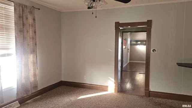 $92,000 | 434 Dean Court, Canton, IL 61520