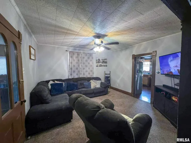 $99,900 | 434 Dean Court, Canton, IL 61520