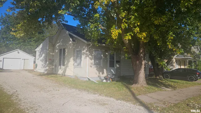 $99,900 | 434 Dean Court, Canton, IL 61520