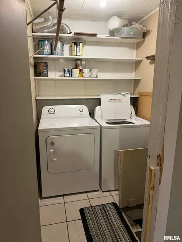 $92,000 | 434 Dean Court, Canton, IL 61520