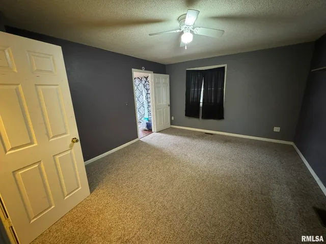 $99,900 | 434 Dean Court, Canton, IL 61520