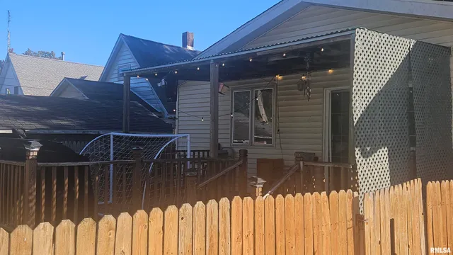 $99,900 | 434 Dean Court, Canton, IL 61520