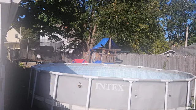 $99,900 | 434 Dean Court, Canton, IL 61520