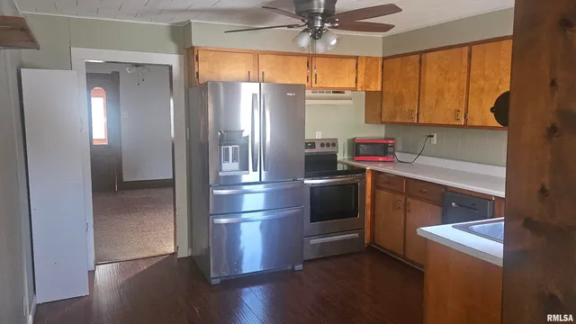 $92,000 | 434 Dean Court, Canton, IL 61520