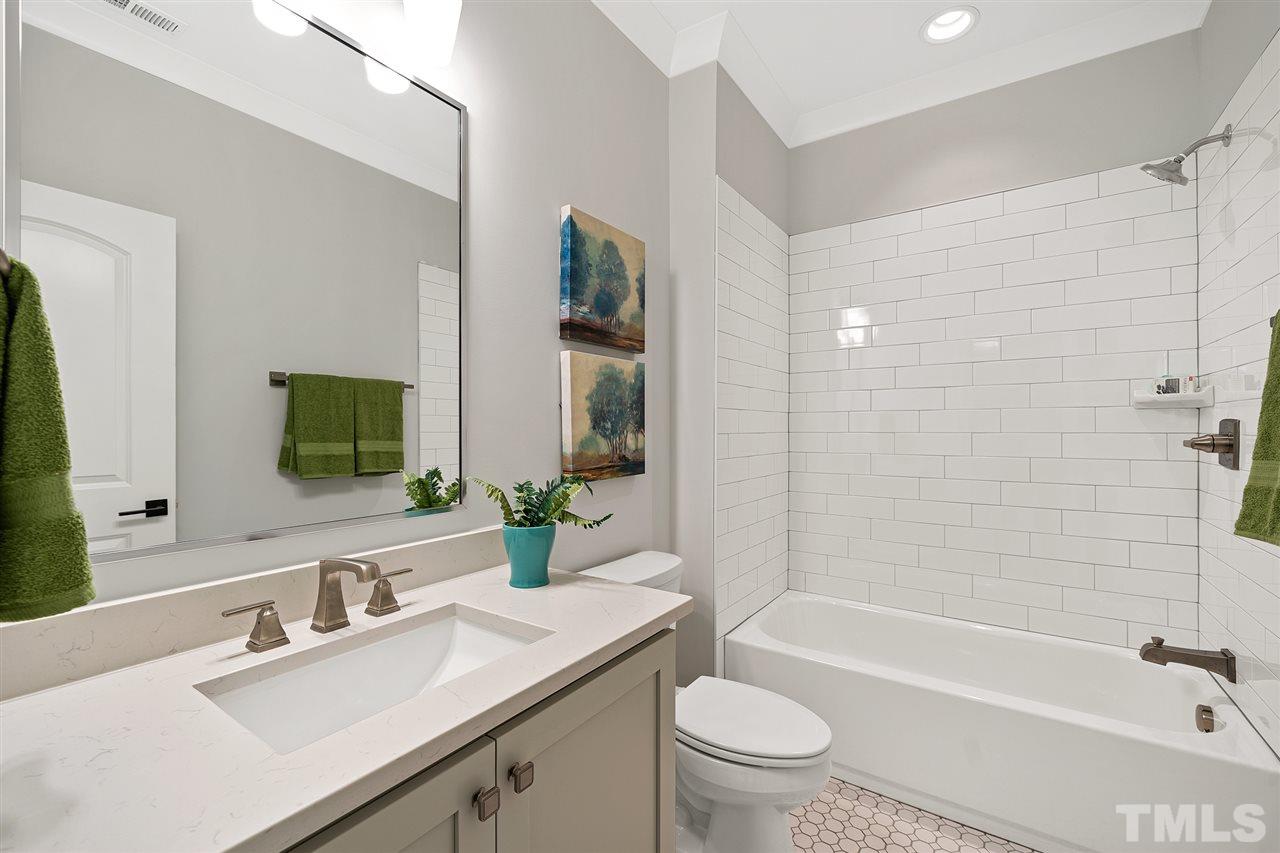 1701 Pineview Street Raleigh, NC 27608 - Photo 23 of 30
