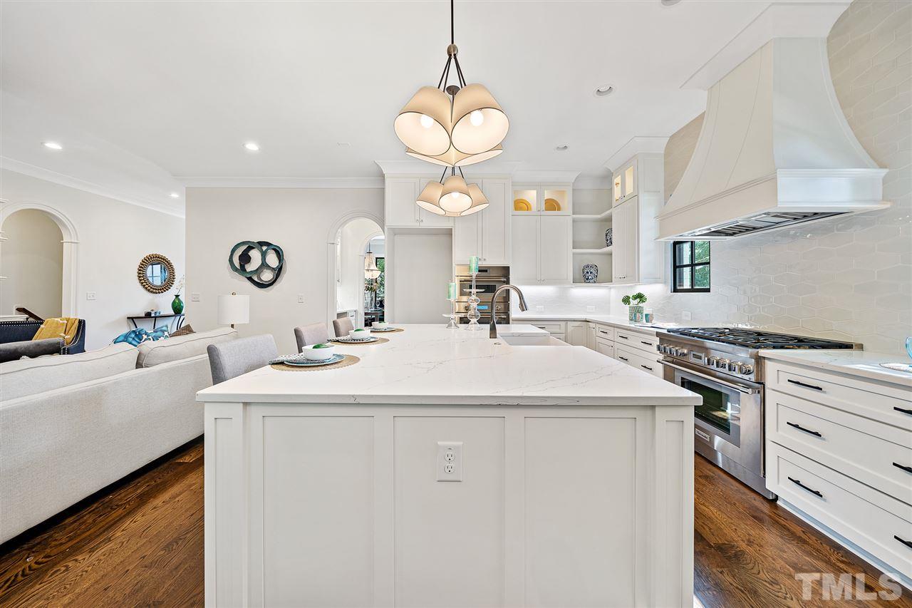 1701 Pineview Street Raleigh, NC 27608 - Photo 6 of 30