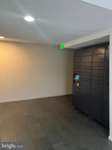 $1,825 | 3333 University Boulevard West, Unit 810, Kensington, MD 20895