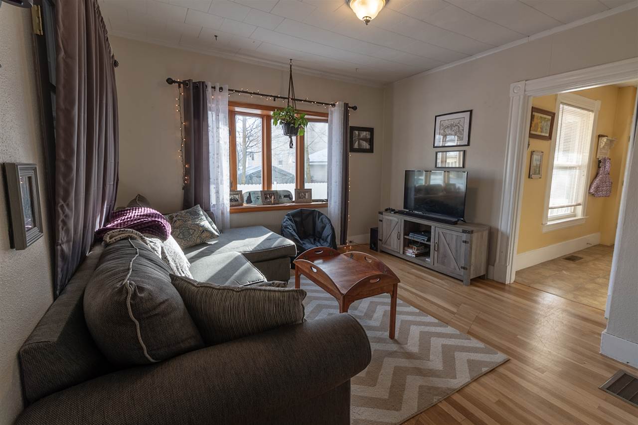 300 Mammoth Road Manchester, NH 03103 - Photo 3 of 16