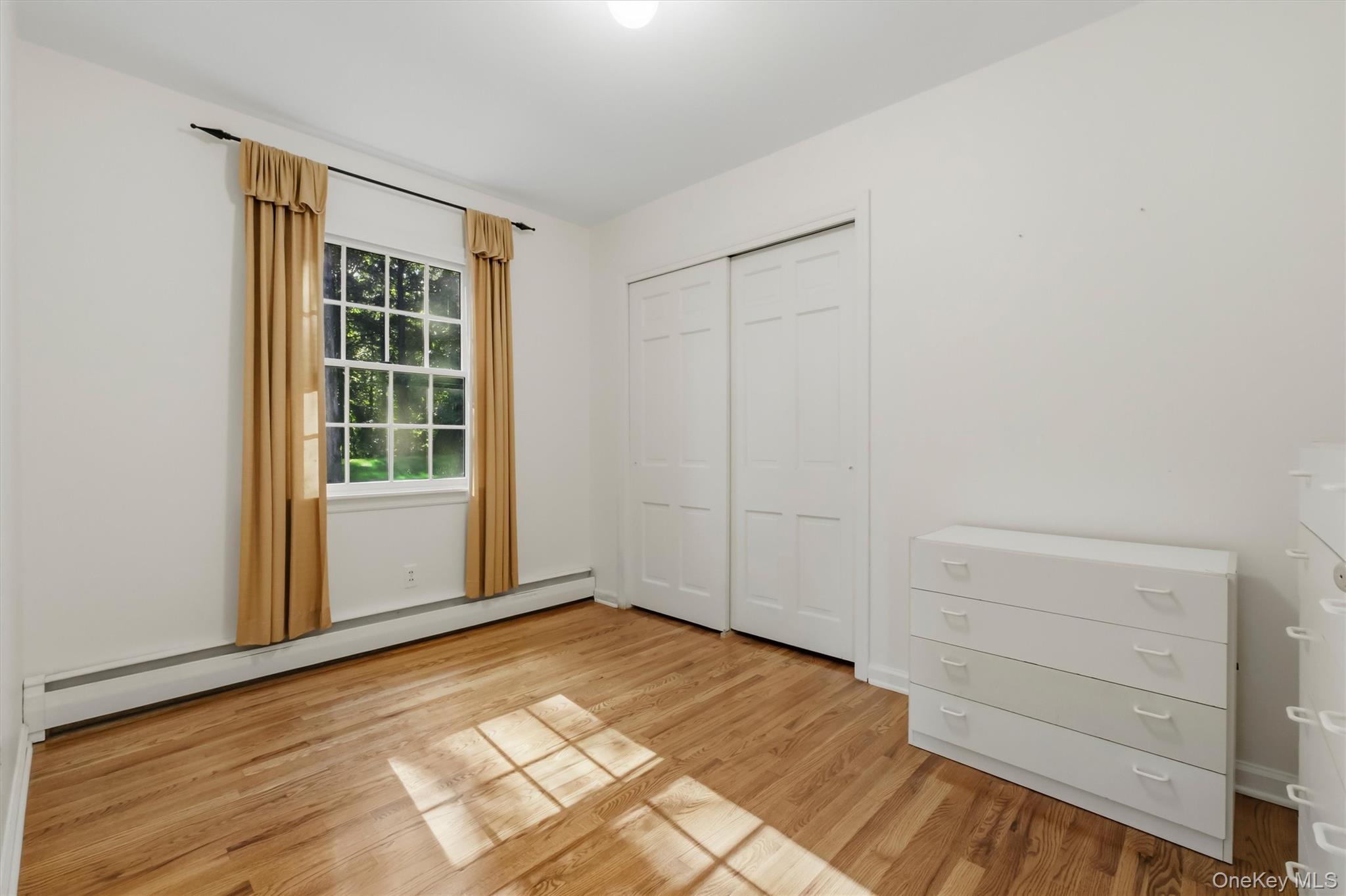 10 Oak Bend Road Poughkeepsie, NY 12603 - Photo 20 of 39 Bedroom 3, hardwood floors