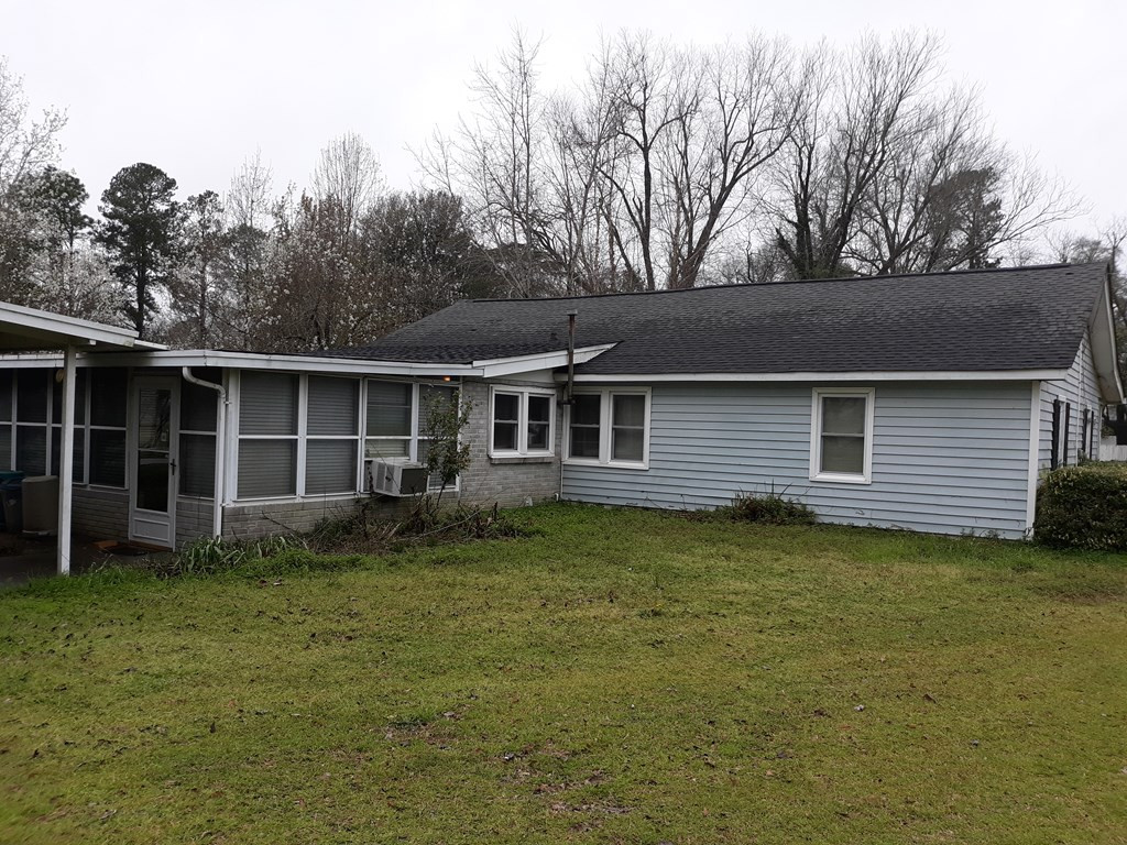 209 College Street Springfield, SC 29146 - Photo 3 of 13