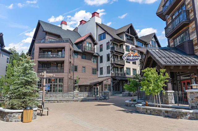 $650,000 | 760 Village Drive, Unit 305, Donnelly, ID 83615