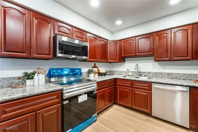 $243,800 | 3151 North Soaring Gulls Drive, Unit 1100, Las Vegas, NV 89128