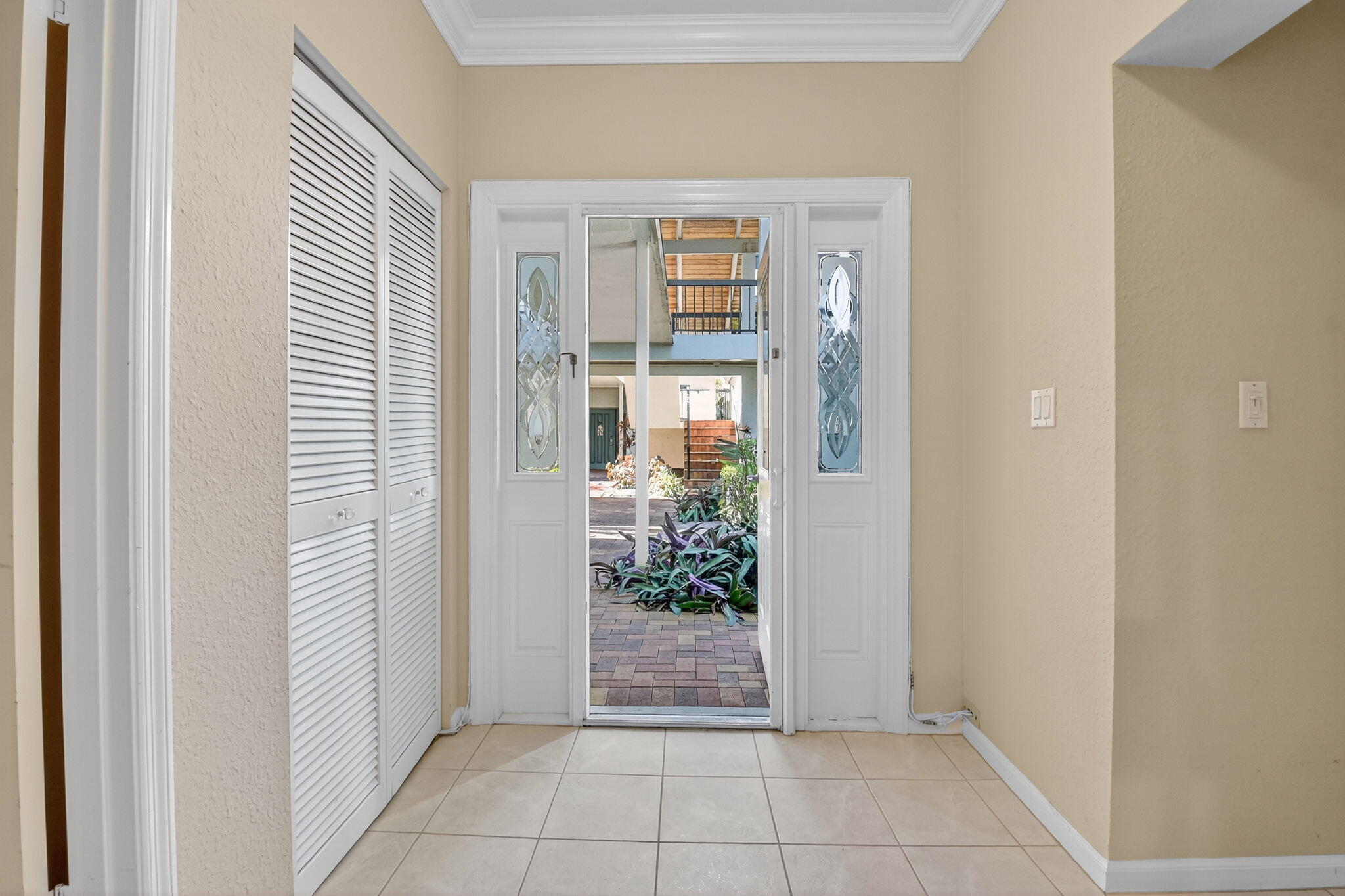 900 Greensward Lane, Unit 101G Delray Beach, FL 33445 - Photo 15 of 62 a view of an entryway door
