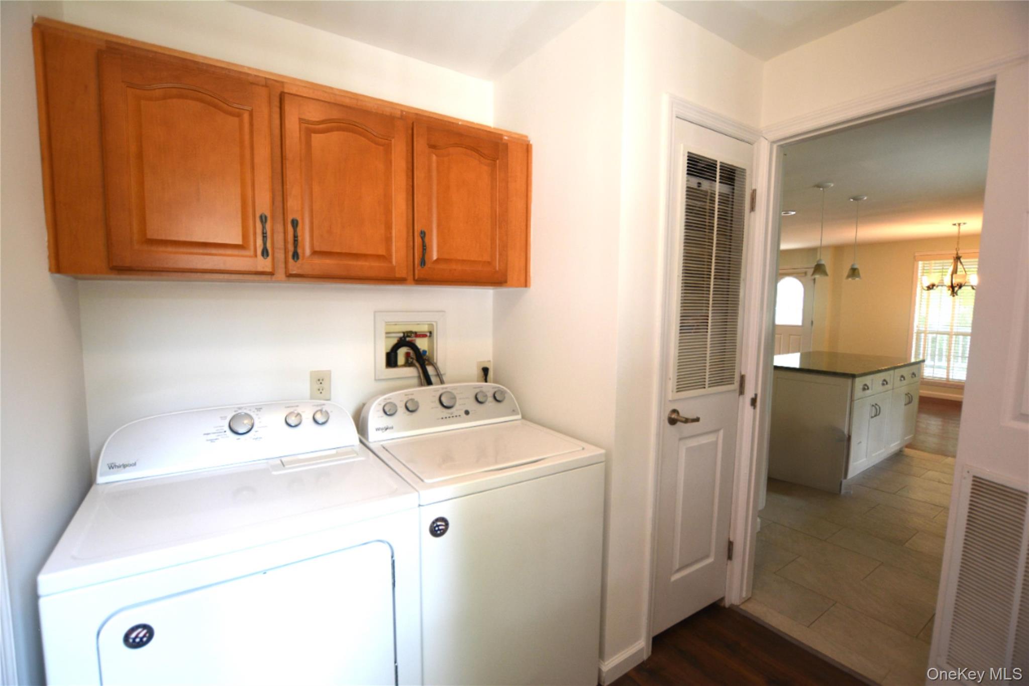 1661 Old Country Road, Unit 516 Riverhead, NY 11901 - Photo 12 of 24
