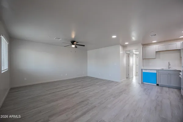 $1,195 | 2121 West Adams Street, Unit B201, Phoenix, AZ 85009