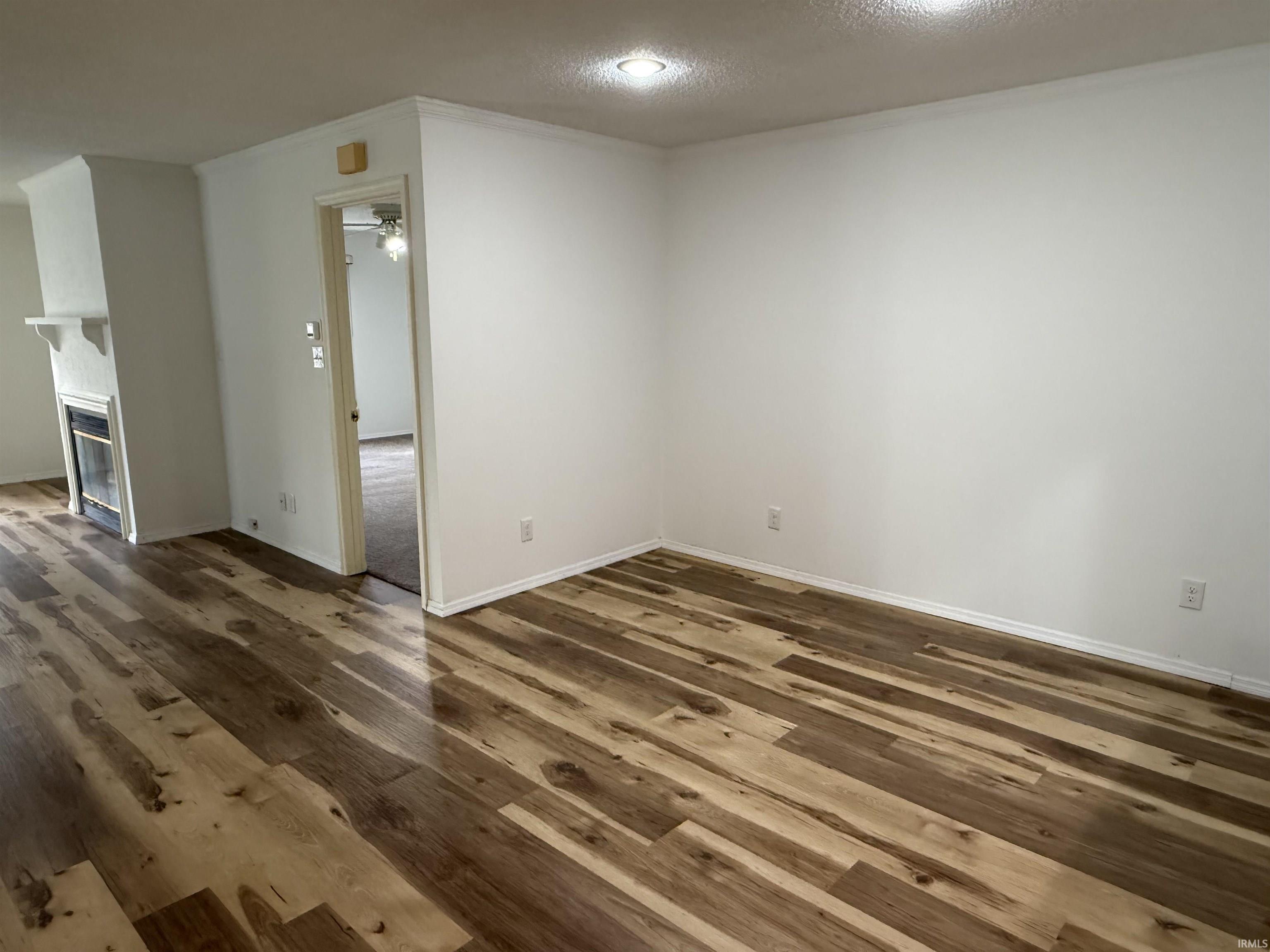 3910 South Laurel Court Bloomington, IN 47401 - Photo 7 of 18