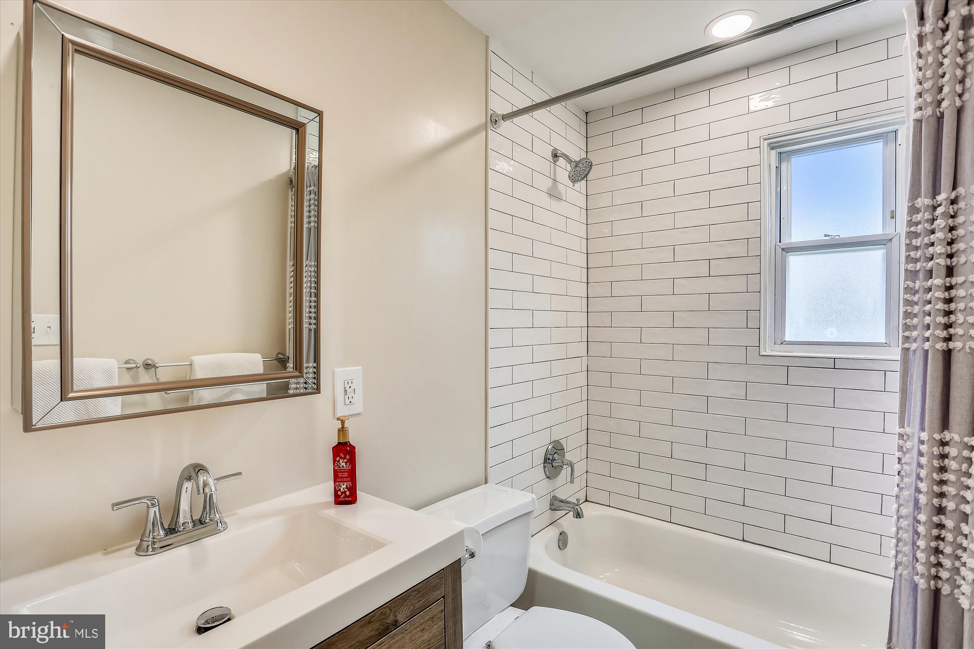 3402 Anderson Road Kensington, MD 20895 - Photo 24 of 40 Bath