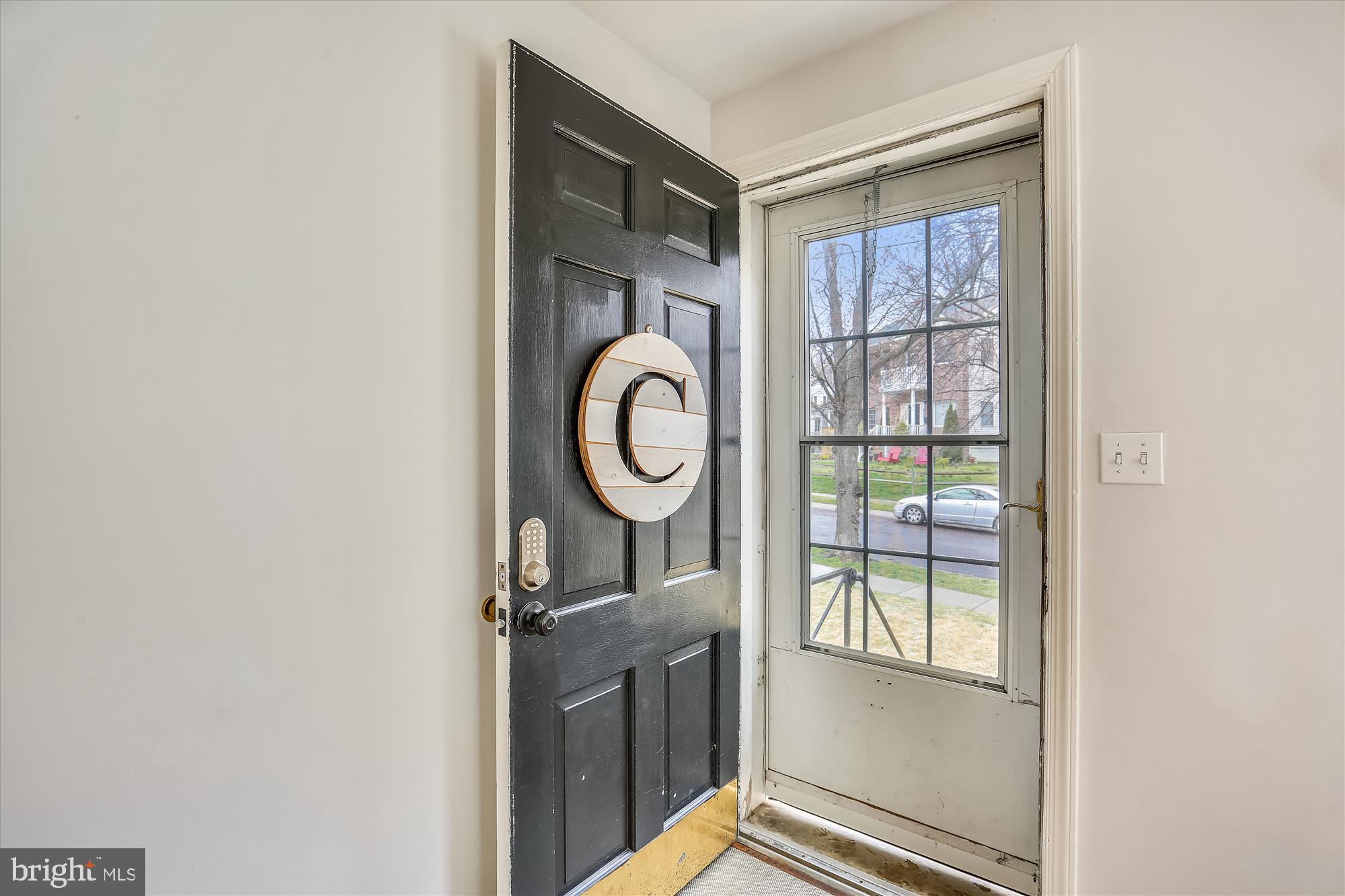 3402 Anderson Road Kensington, MD 20895 - Photo 28 of 40 Living Room Entry