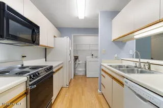 $1,100 | 663 Bartons Landing Place, Unit 14, Fayetteville, NC 28314