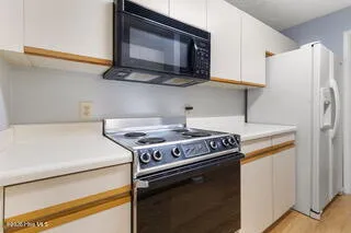 $1,100 | 663 Bartons Landing Place, Unit 14, Fayetteville, NC 28314