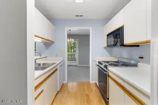 $1,100 | 663 Bartons Landing Place, Unit 14, Fayetteville, NC 28314