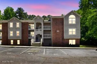 $1,100 | 663 Bartons Landing Place, Unit 14, Fayetteville, NC 28314