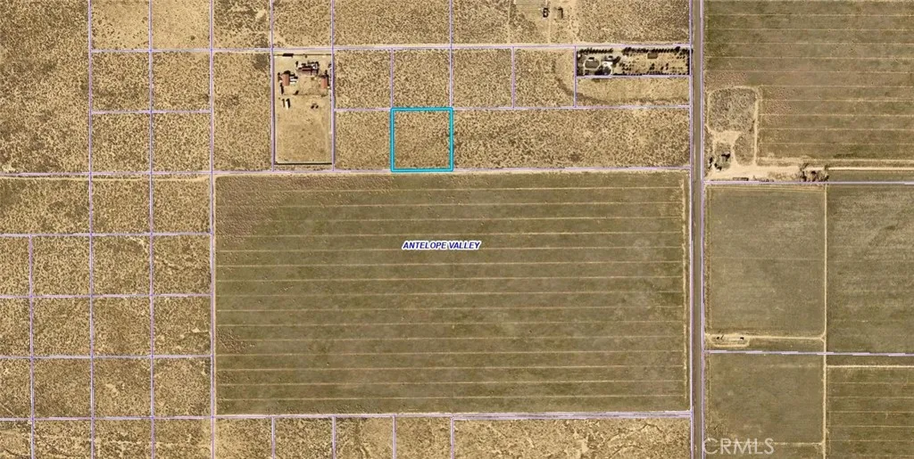 0 West Ave B8 Los Angeles, CA 90045 - Photo 3 of 12 a bathroom with a shower