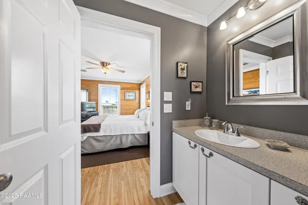 $555,000 | 127 Hammock Lane, Franklin, LA 70538