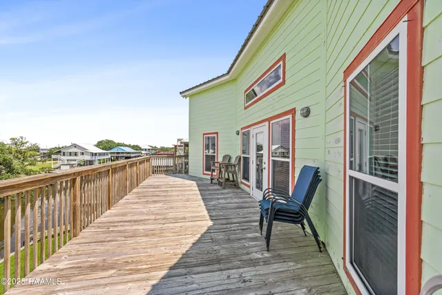 $555,000 | 127 Hammock Lane, Franklin, LA 70538