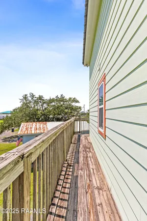 $555,000 | 127 Hammock Lane, Franklin, LA 70538