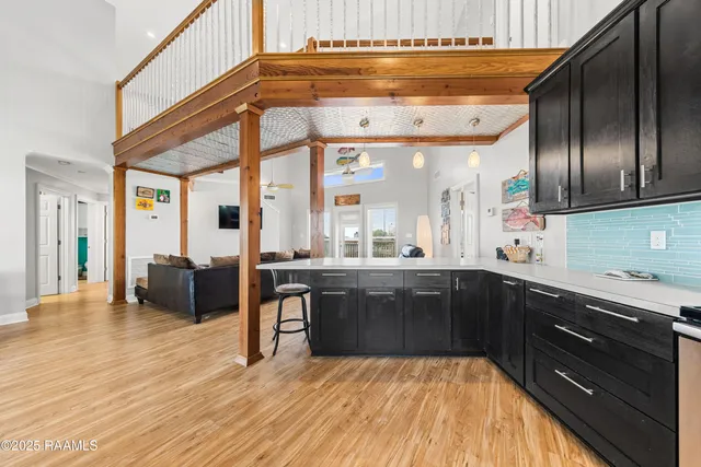 $555,000 | 127 Hammock Lane, Franklin, LA 70538