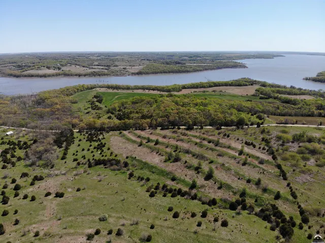 $249,000 | 20 Acres M/l East 350th Road, Berryton, KS 66409