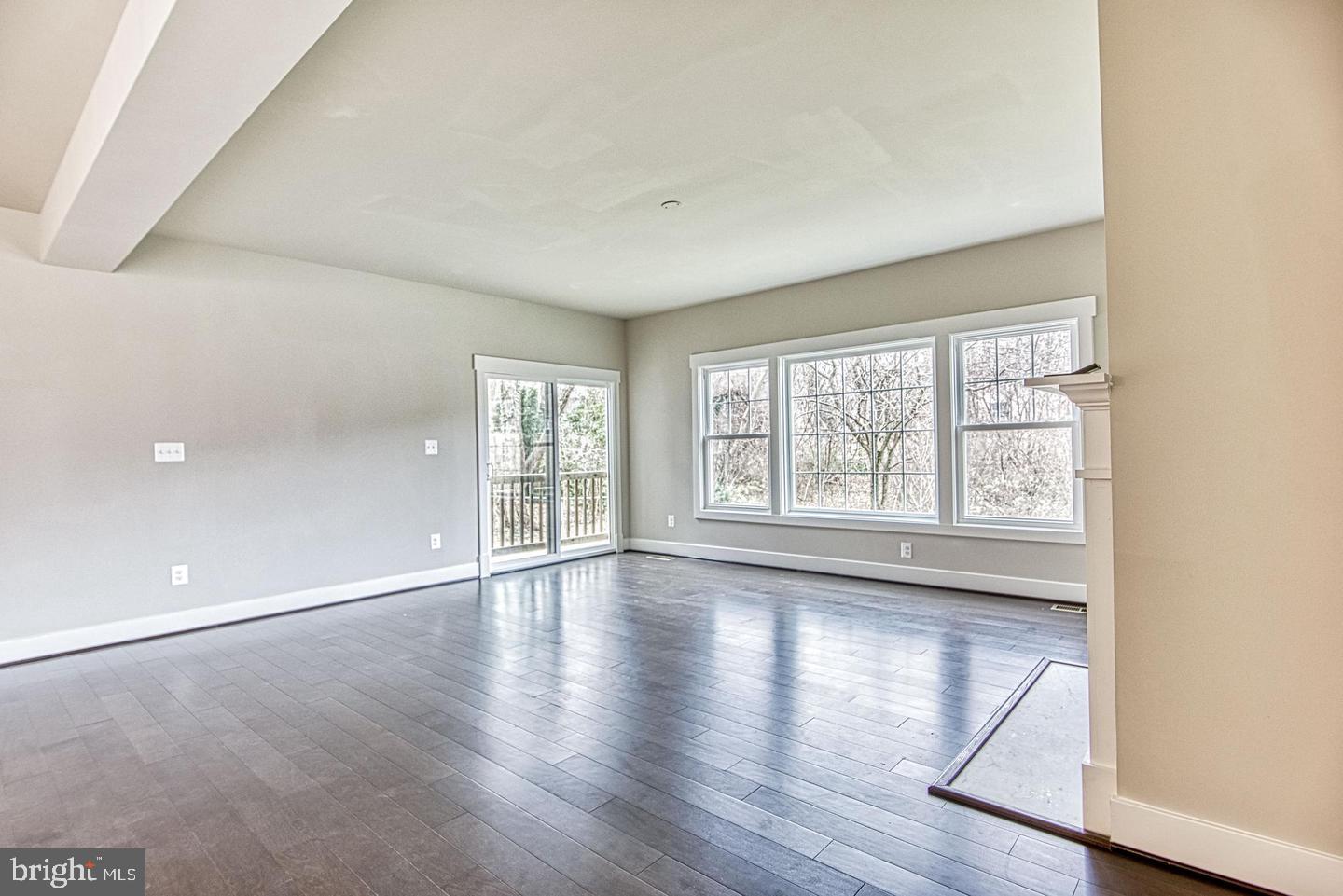 1808 Anderson Road Falls Church, VA 22043 - Photo 17 of 66 Gallery Image 17