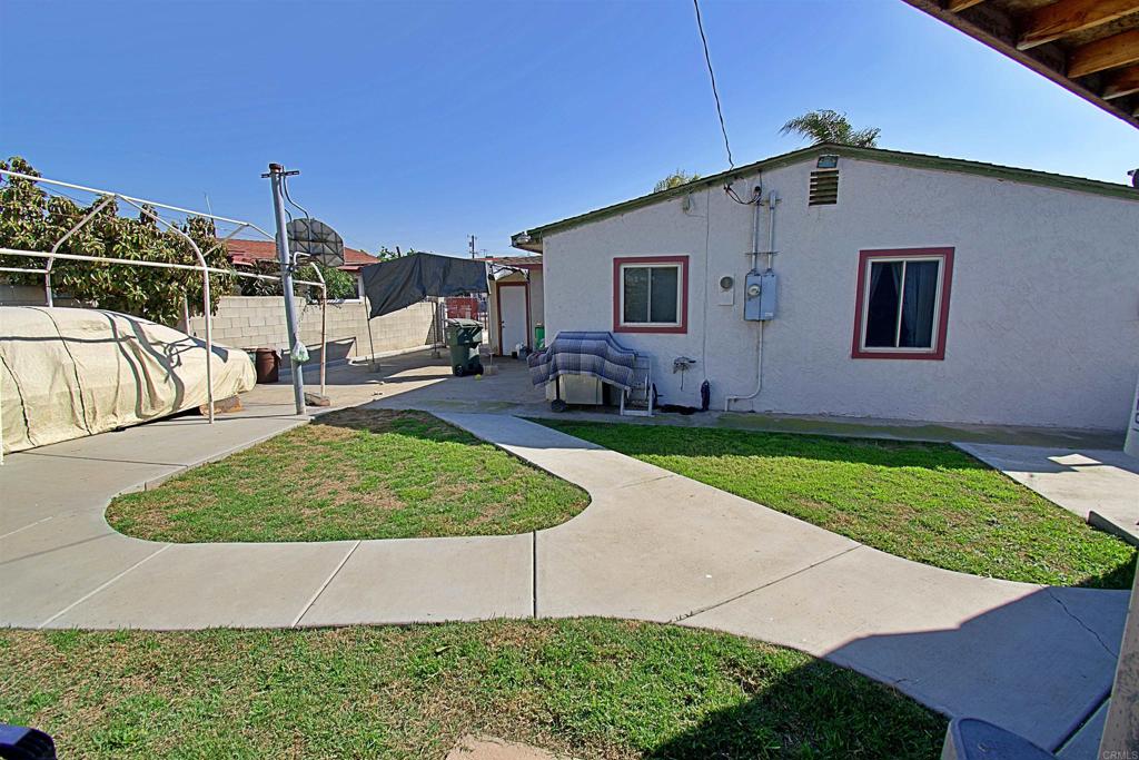 657 Sierra Way Chula Vista, CA 91911 - Photo 23 of 30