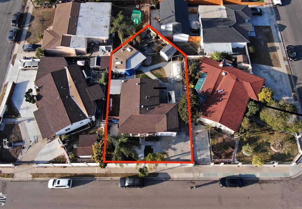 657 Sierra Way Chula Vista, CA 91911 - Photo 5 of 30